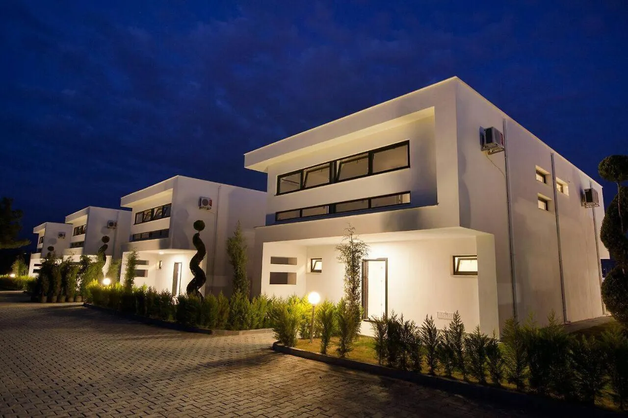 كوشاداسيه Beverly Hills Villa 0*,  تركيا